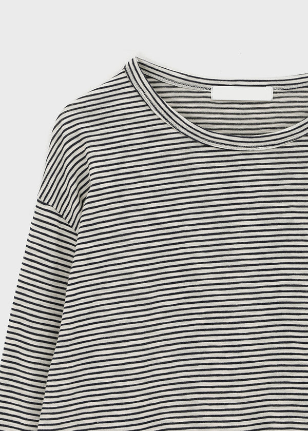 (UNISEX) Smeuker Striped Long Sleeve Tee