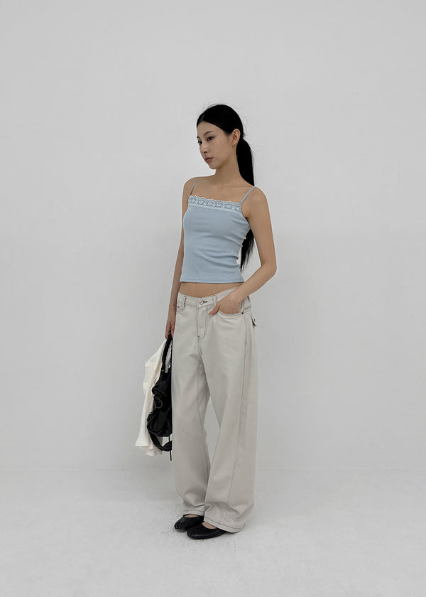 Foredy Square Lace Sleeveless