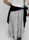 Kyoryong Ribbon Tiered Long Skirt