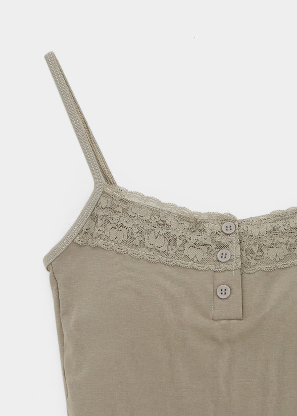 Shupong Henley Neck Lace Crop Sleeveless (Built-in Cap)