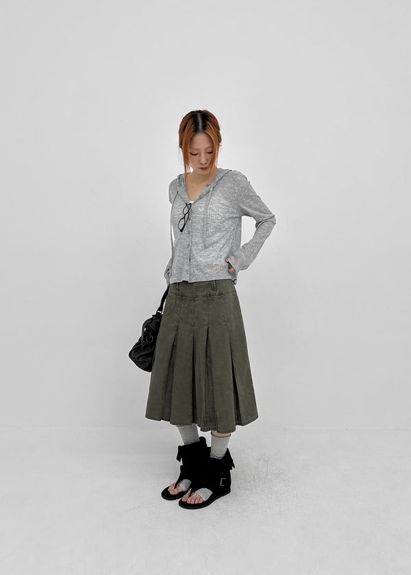 Formning Pleated Midi Skirt