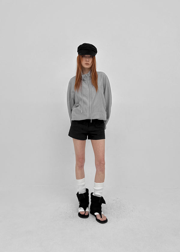 Rasion Strap High-neck Windbreaker