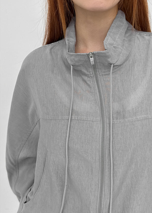 Rasion Strap High-neck Windbreaker