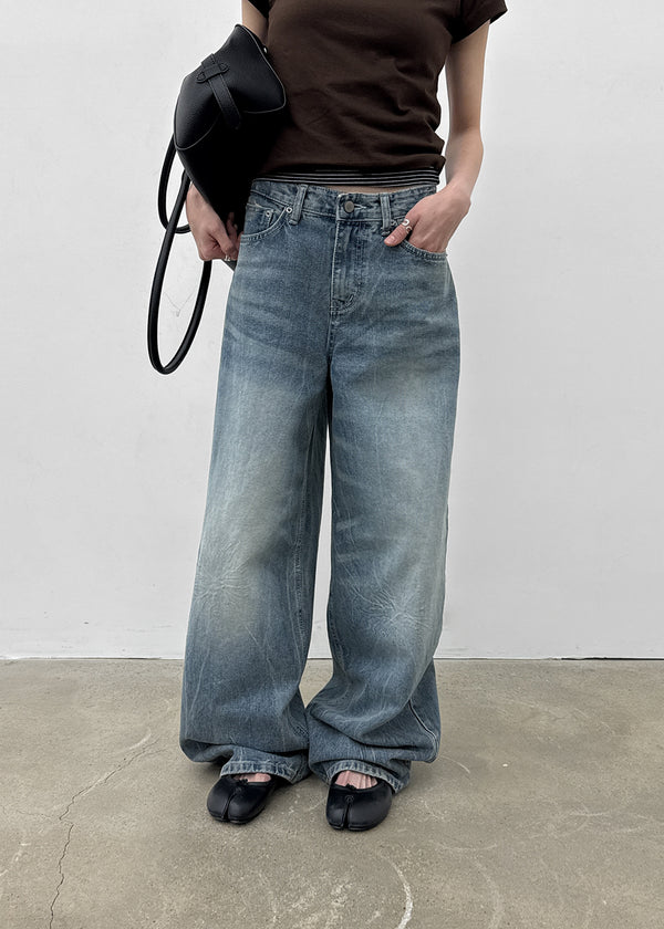 Lacquer Wash Balloon Wide Denim Pants