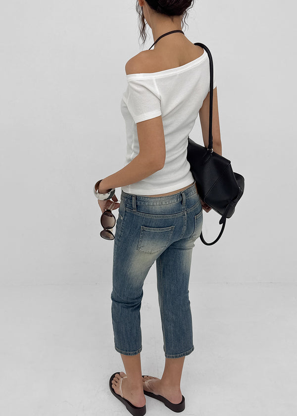 Pieto Low-waisted Denim Capri Pants