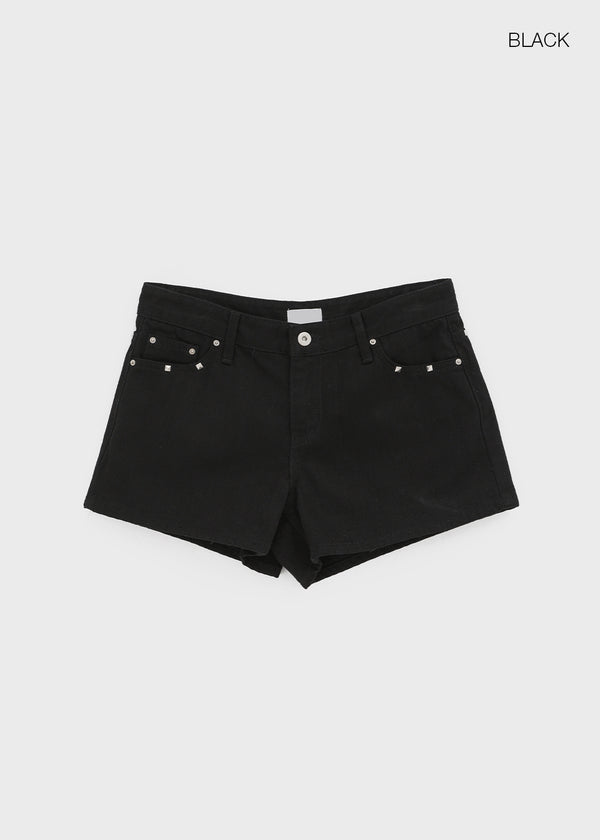 Hanu Semi-low Waist Riveted Cotton Shorts