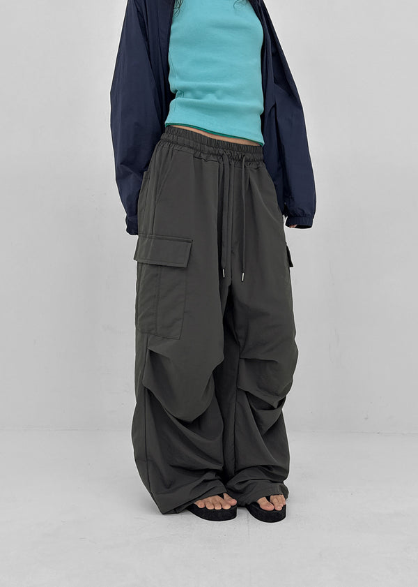 (UNISEX) Lamua Nylon Wide String Pants