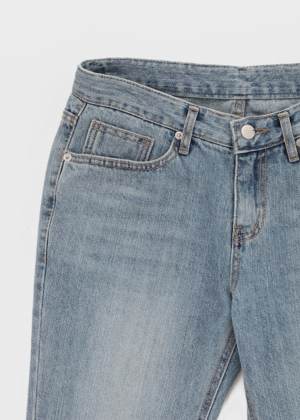 Danha Damaged Bootcut Denim Pants