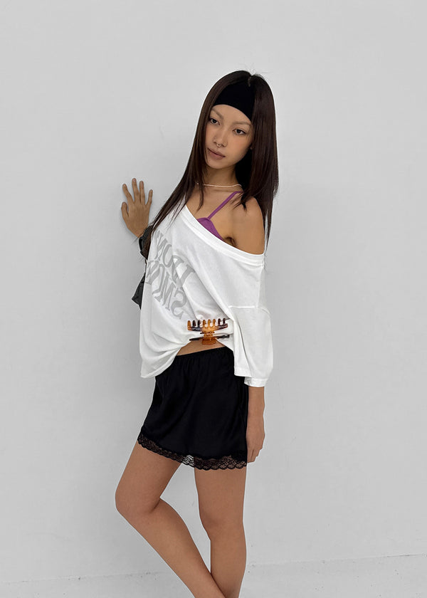 Compact Print Asymmetrical Off-shoulder Short Sleeve T-shirt