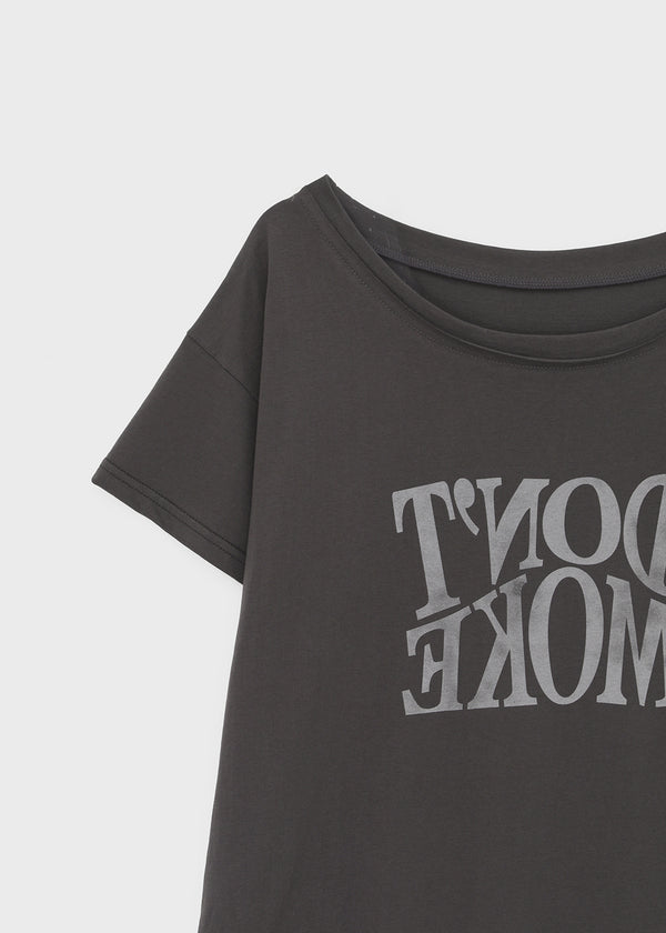Compact Print Asymmetrical Off-shoulder Short Sleeve T-shirt