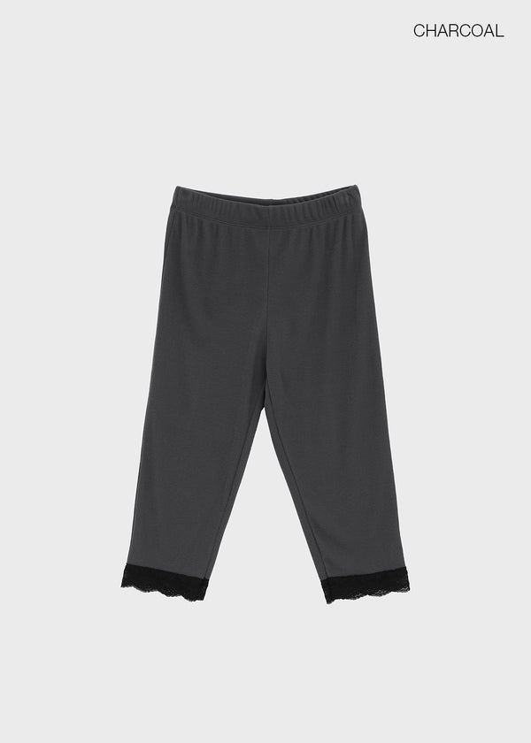 Tempo Lace Capri Leggings