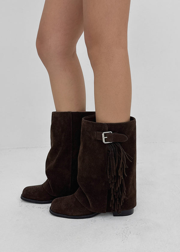 Melt Tassel Suede Mid-calf Boots