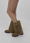 Melt Tassel Suede Mid-calf Boots