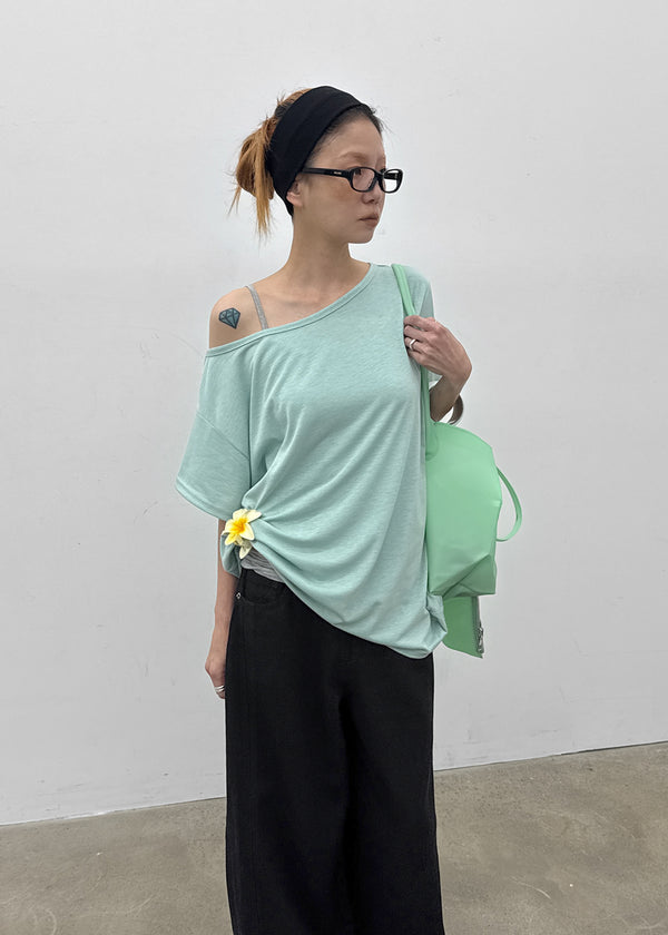 Dermal Loose Fit Off-shoulder Short Sleeve Tee