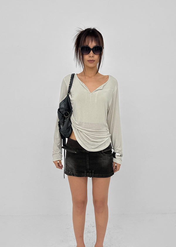 Mauvetee Backless Long-sleeve Shirt