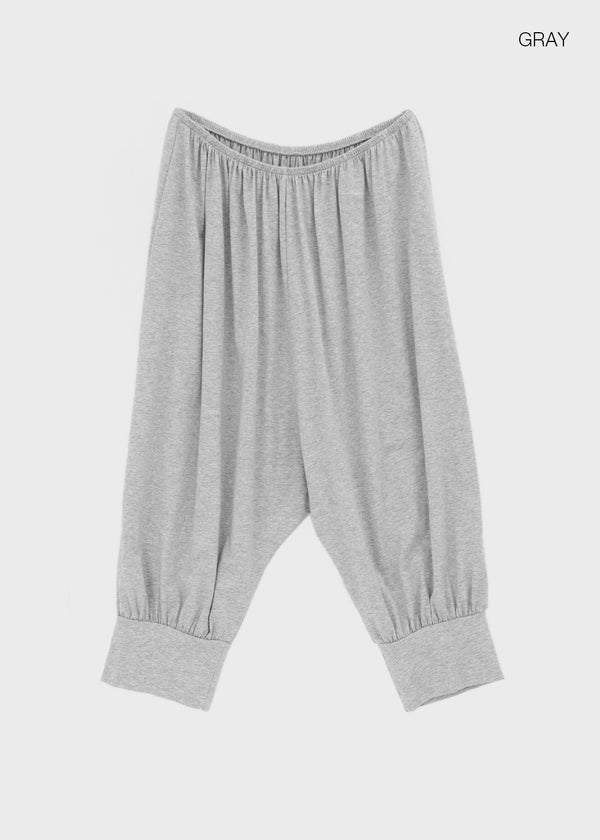 Ravage Aladdin Capri Pants