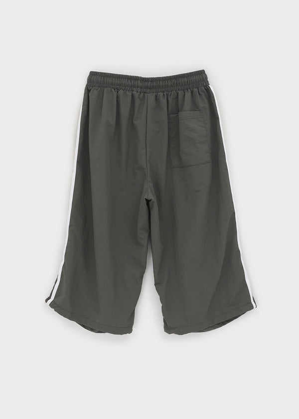 (UNISEX) Gaze Track Nylon Bermuda Shorts