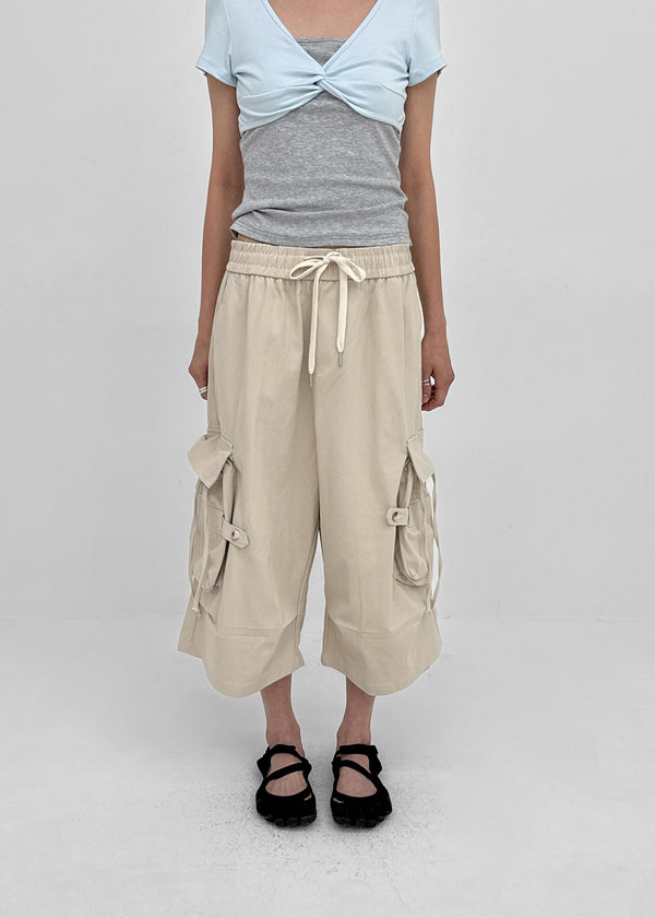 (UNISEX) Wellit Cargo Bermuda Elastic Pants