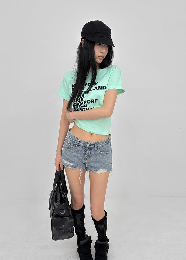 Celtyin Lettering Short Sleeve T-shirt