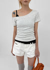 Kuruen Asymmetrical Off-Shoulder Short Sleeve Tee