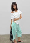 Kyouul Shirred Strap One-Shoulder Short Sleeve Tee