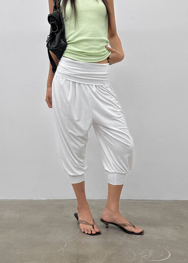 Promel Folding Aladdin Capri Pants