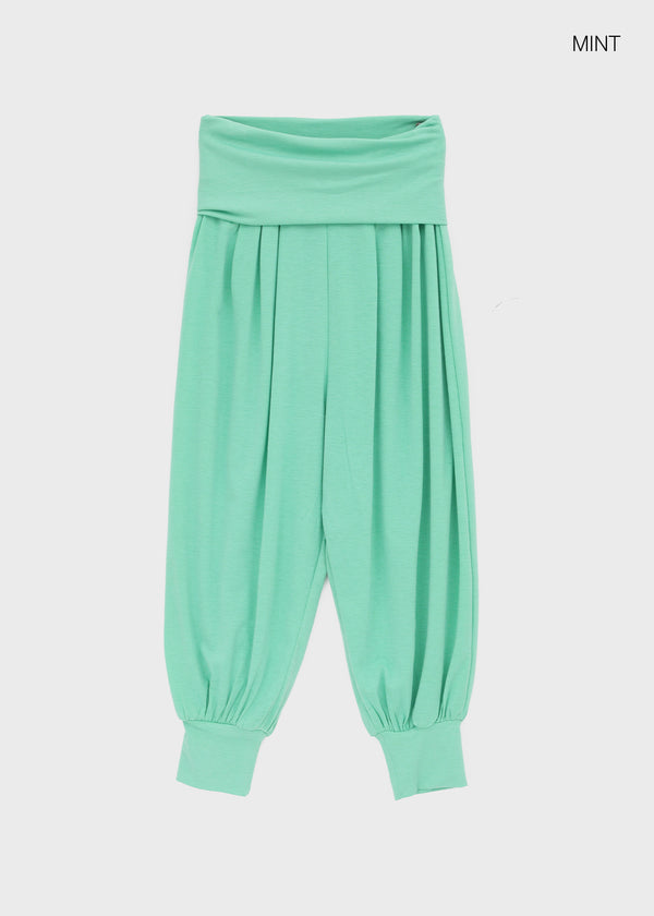 Promel Folding Aladdin Capri Pants