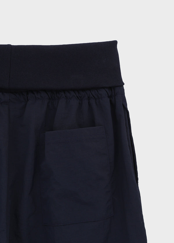 Sia Folding Nylon Capri Pants