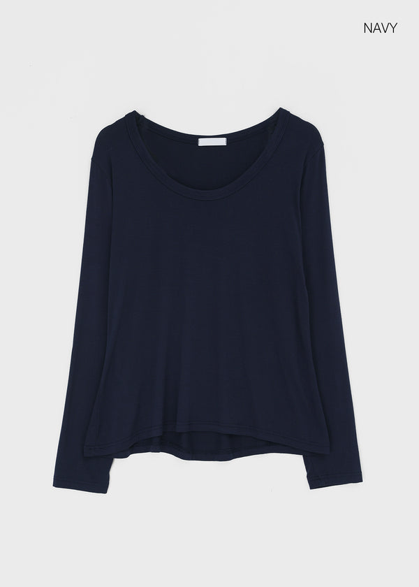 Shed Loose Fit U-Neck Long Sleeve Tee