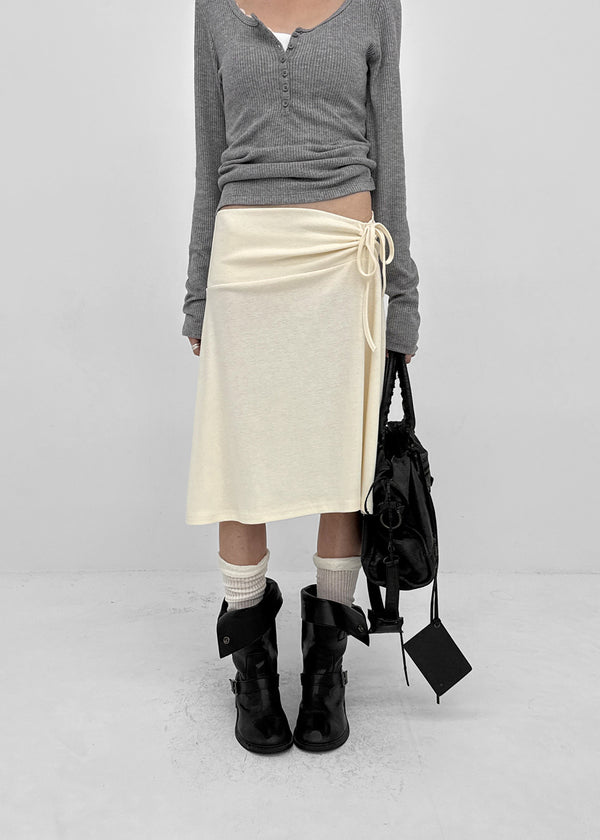 Ana-kick shirred flare midi skirt