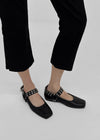 Tall buckle square flat shoes