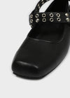 Tall buckle square flat shoes