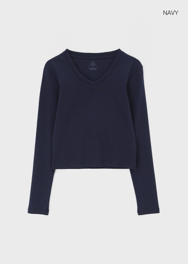 Relucton V-neck long-sleeve tee