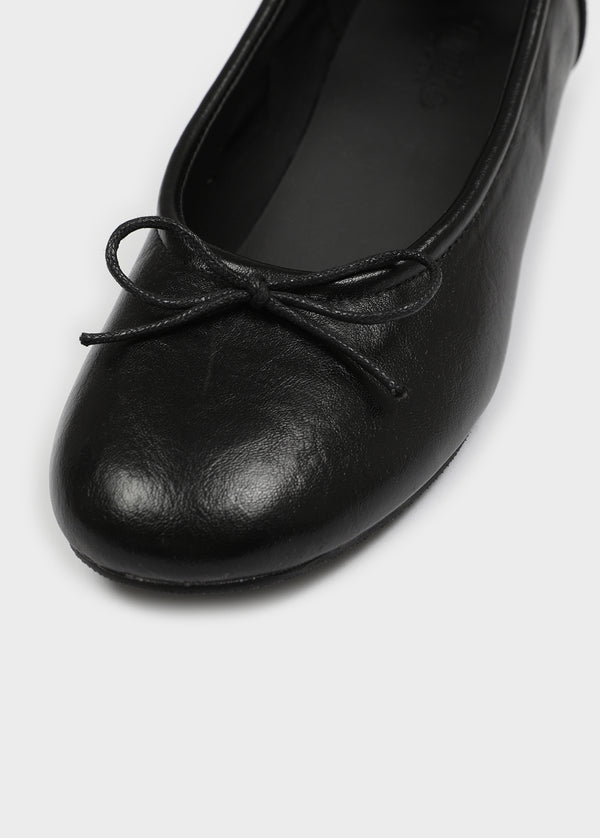 Lottie ribbon heel flat shoes
