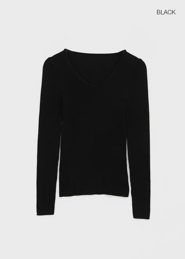 Clef V-neck Ribbed Wool Knit