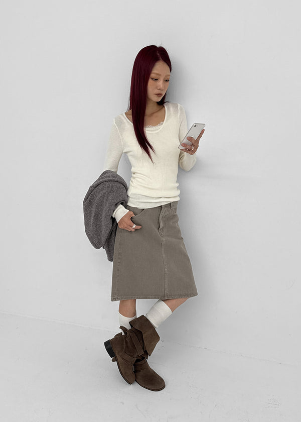 Clef V-neck Ribbed Wool Knit