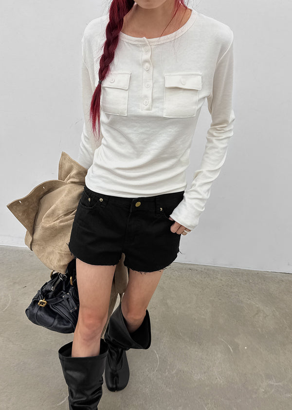 Newtin Pocket Long Sleeve Tee
