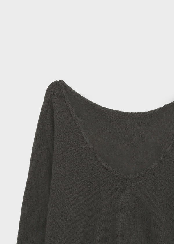Cowlong Deep U-Neck Wool Knit