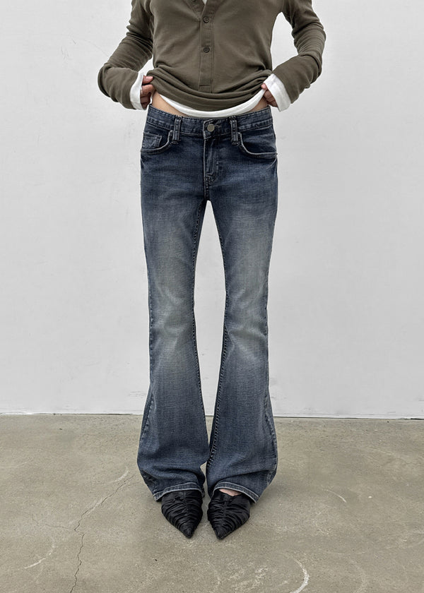 Toa Washed Bootcut Denim Pants