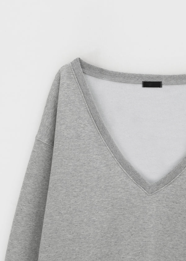 Queria Deep V Sweatshirt (Fleece-lined ver.)