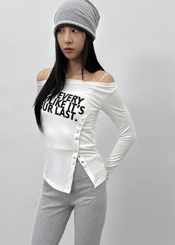 Elfo Slit Off-shoulder Long-sleeved T-shirt