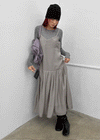 Kia Pintuck Sleeveless Long Dress