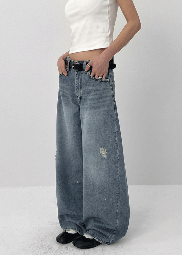 Hitni Studded Damage Balloon Denim Pants