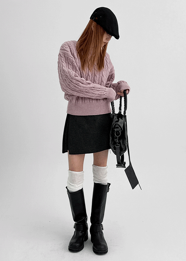 Relet Cable Round Knit