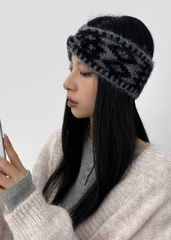 Pradding Twist Knit Hairband