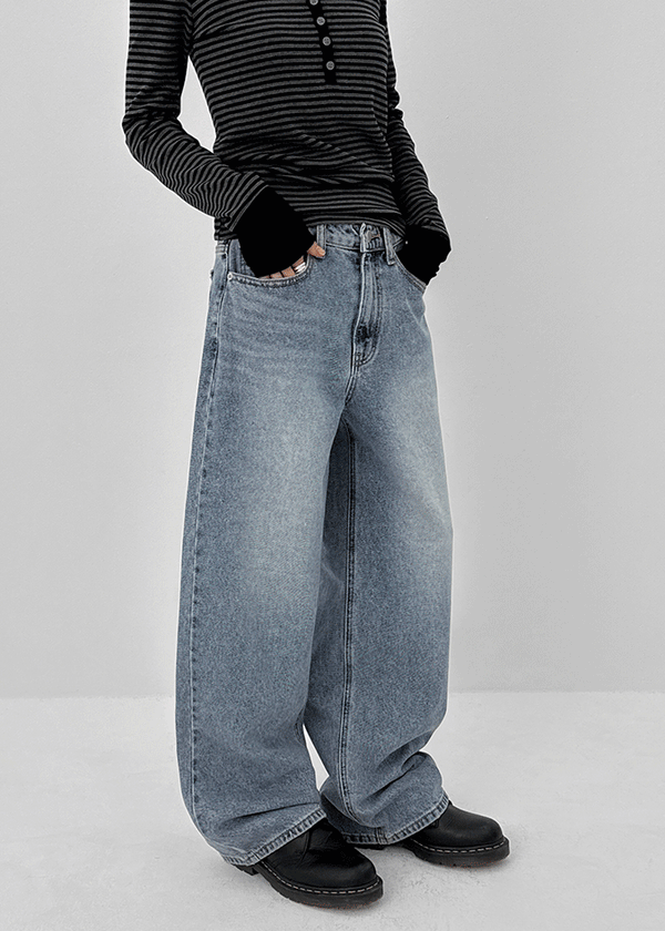Shinrect Washed Straight Denim Pants
