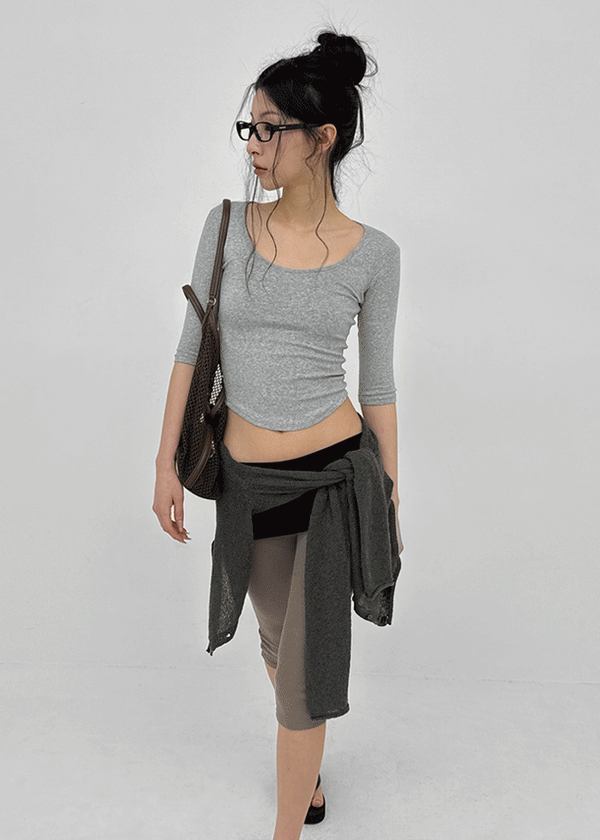 Colpo Rounded U-neck Sleeveless Tee