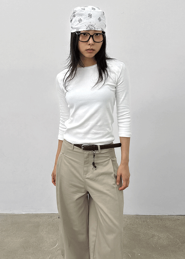 Riming Diagonal Slit 3/4 Sleeve Tee