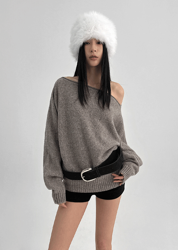 Poenat Wool Off-shoulder Knit