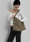 Gentoo Vintage Leather Keychain Shoulder Bag